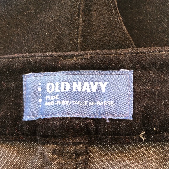 Old Navy Black Velvet Mid Rise Pixie Pants - Size 14 - Picture 2 of 4